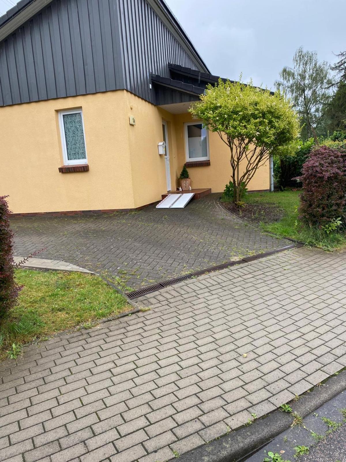 Komfortables Einzelhaus Mit Garten Halstenbek Ngoại thất bức ảnh